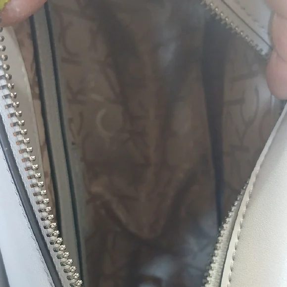 Calvin Klein Gray and White Satchel with Structured Design NWOT - Picture 4 of 9